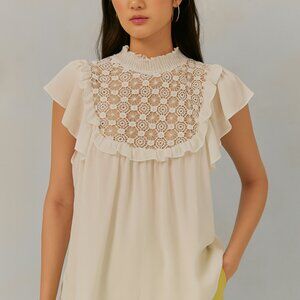 Love J White Blouse Ruffle Neck Crochet Bodice Size Medium EUC